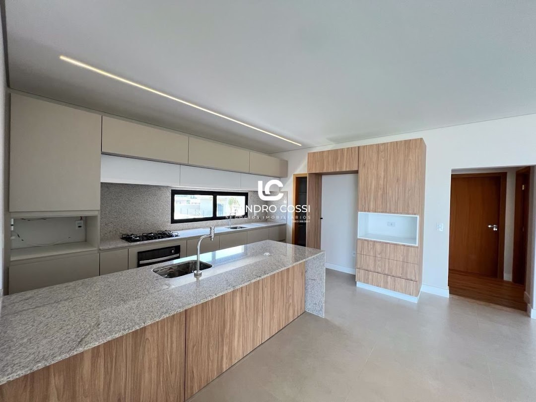 Casa de condomínio à venda no Condomínio Villas do Golfe: