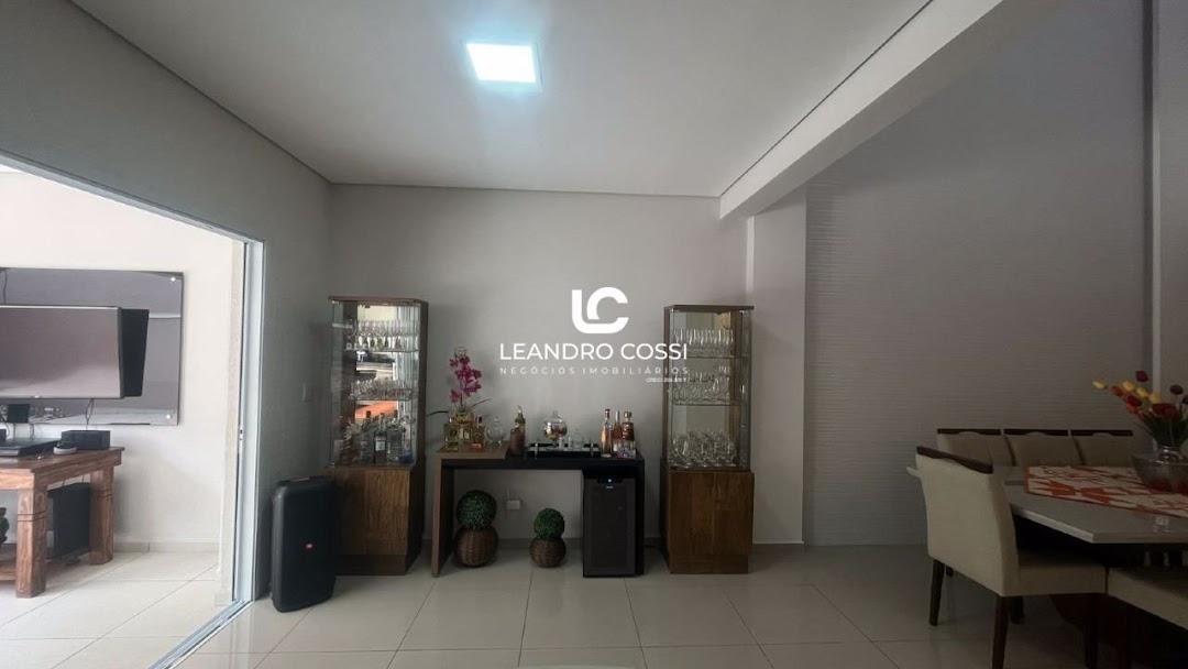 Casa de condomínio à venda no Condomínio Village Moutonnée: