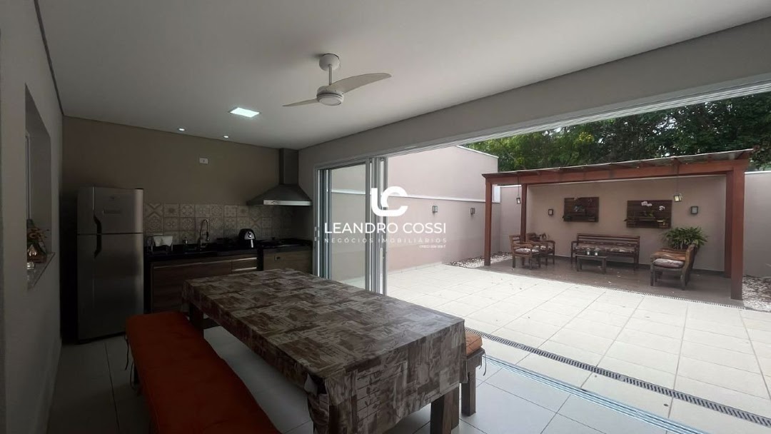 Casa de condomínio à venda no Condomínio Village Moutonnée: