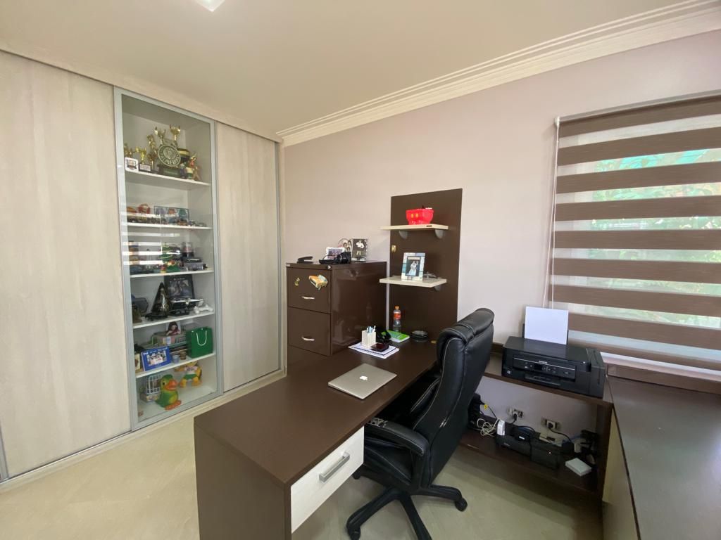 Casa de condomínio à venda no Condomínio Terras de Mont Serrat: