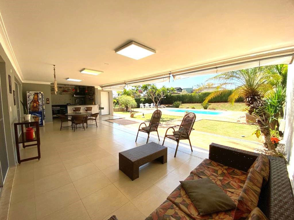 Casa de condomínio à venda no Condomínio Terras de Mont Serrat: