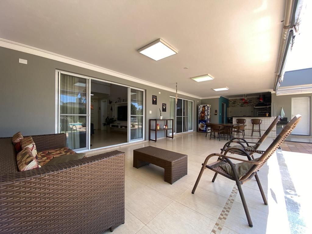 Casa de condomínio à venda no Condomínio Terras de Mont Serrat: