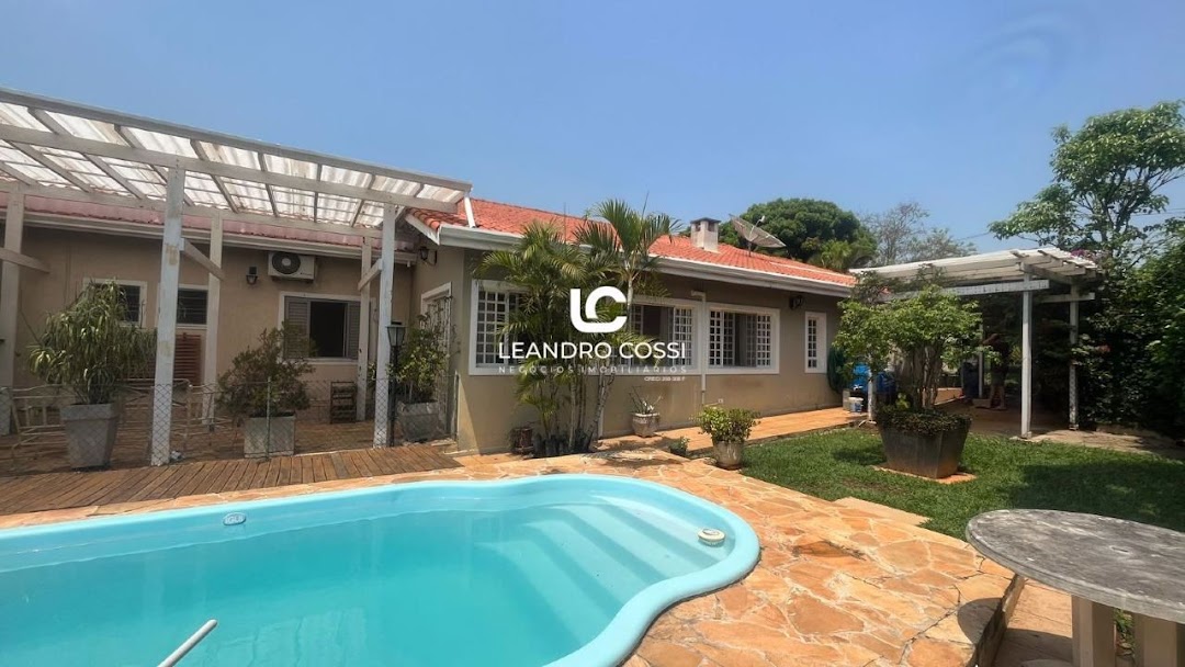 Casa de condomínio à venda no Condomínio Campos de Santo Antônio: