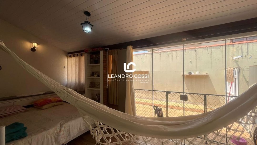 Casa de condomínio à venda no Condomínio Campos de Santo Antônio: