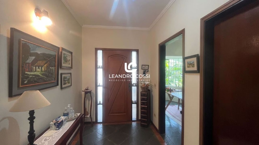 Casa de condomínio à venda no Condomínio Campos de Santo Antônio: