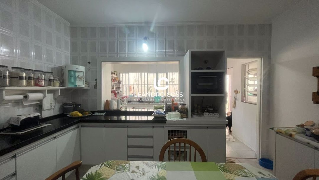 Casa de condomínio à venda no Condomínio Campos de Santo Antônio: