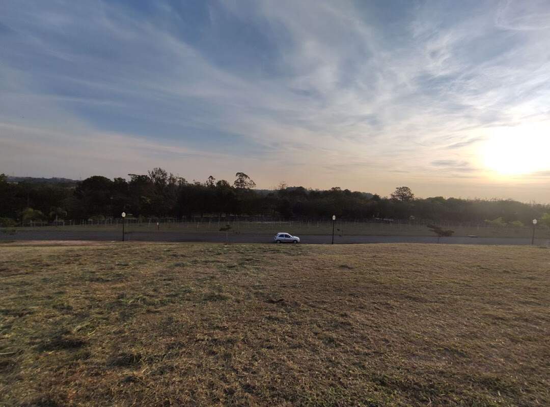 Terreno à Venda no Condomínio Villas do Golf - Itu/Sp