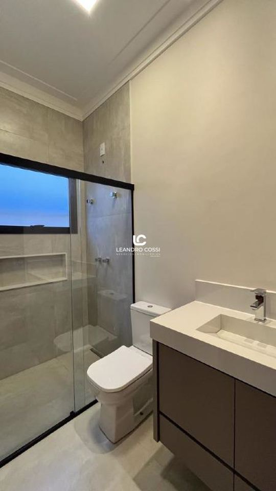 Casa de condomínio à venda no Condomínio Residencial Mont Blanc: