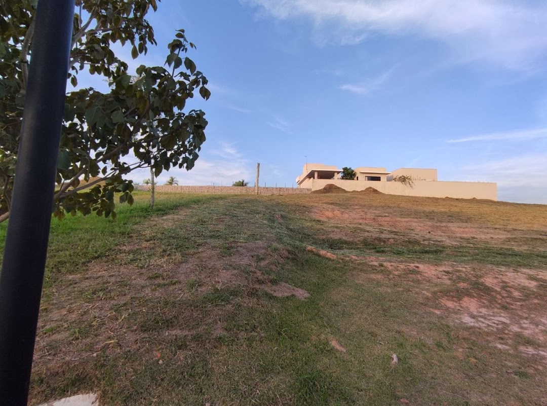 Terreno de Condomínio à venda no Condomínio Villas do Golfe: