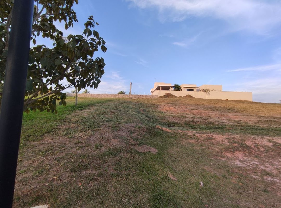 Terreno de Condomínio à venda no Condomínio Villas do Golfe: