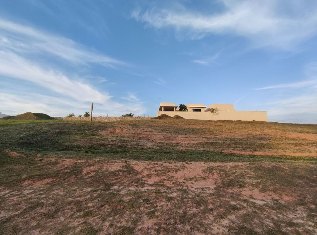 Terreno de Condomínio à venda no Condomínio Villas do Golfe: