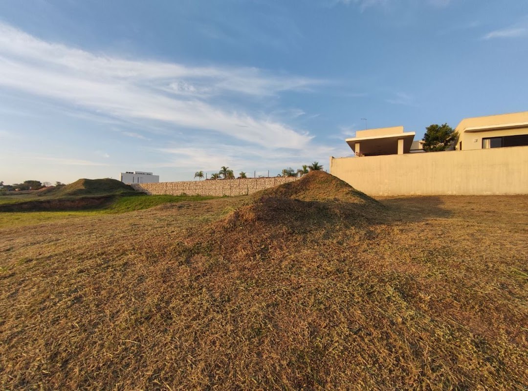 Terreno de Condomínio à venda no Condomínio Villas do Golfe: