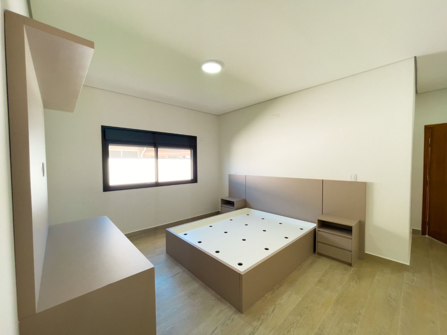 Casa de condomínio à venda no Condomínio Parque Village Castelo: