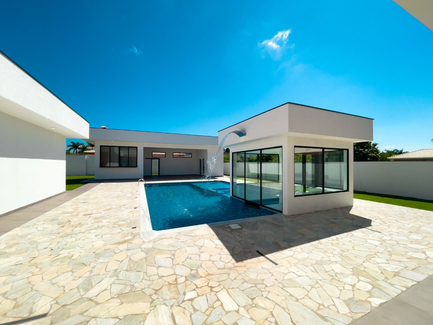 Casa de condomínio à venda no Condomínio Parque Village Castelo: