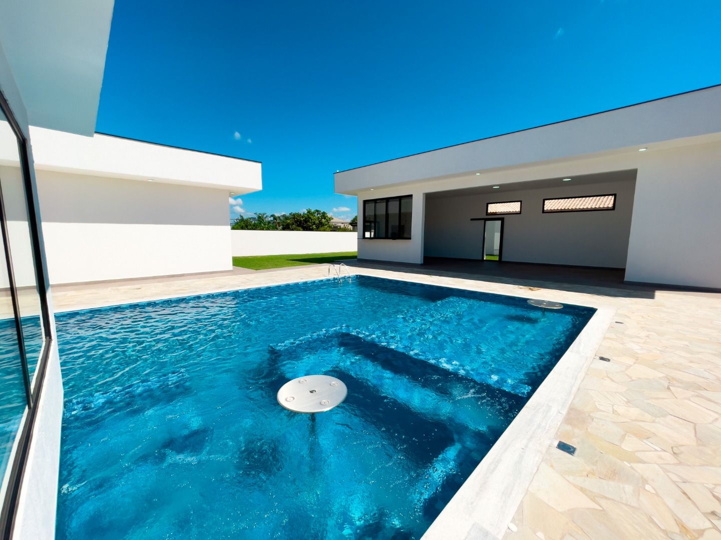 Casa de condomínio à venda no Condomínio Parque Village Castelo: