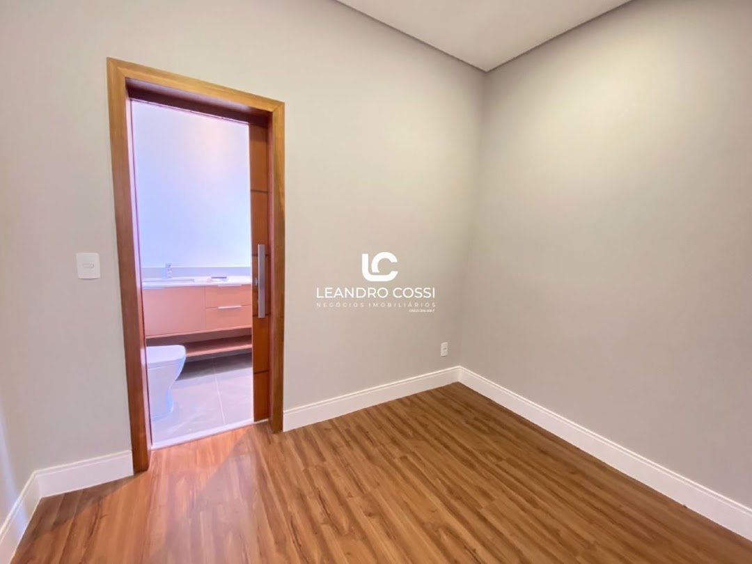 Casa de condomínio à venda no Residencial Parque Campos de Santo Antônio II: