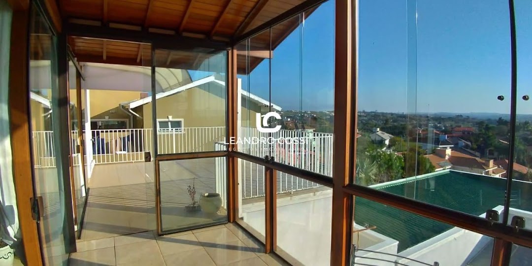 Casa de condomínio à venda no Condomínio Campos de Santo Antônio: