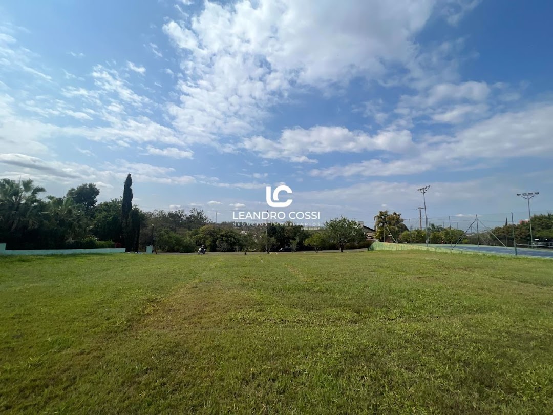 Terreno à Venda no Condomínio Moradas São Luiz, Salto/Sp