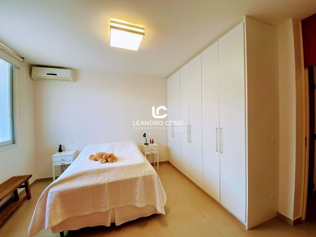 Casa de condomínio à venda no Condomínio Campos de Santo Antônio: