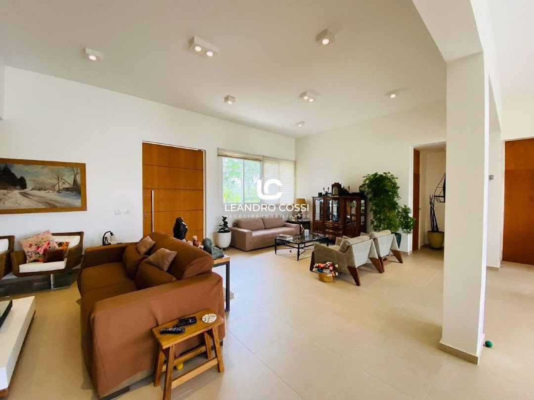 Casa de condomínio à venda no Condomínio Campos de Santo Antônio: