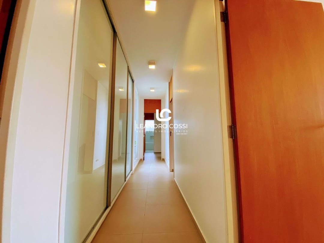 Casa de condomínio à venda no Condomínio Campos de Santo Antônio: