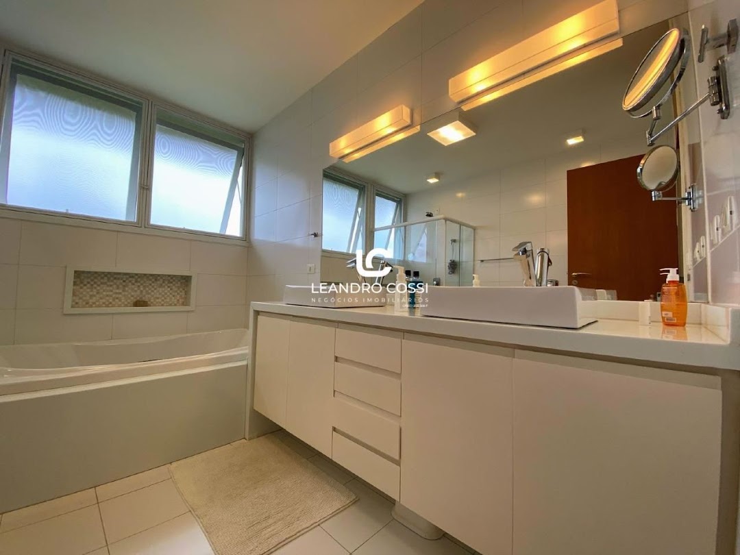 Casa de condomínio à venda no Condomínio Campos de Santo Antônio: