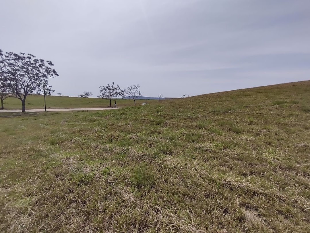 Terreno de Condomínio à venda no Residencial Parque Campos de Santo Antônio II: