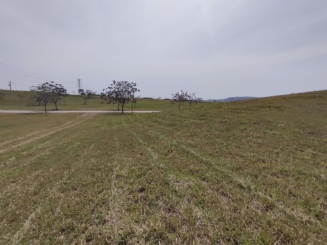 Terreno à Venda no Condomínio Campos de Santo Antônio II em Itu/Sp