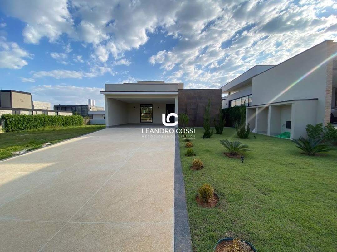 Casa à Venda no Condomínio Villas do Golf - Itu/Sp