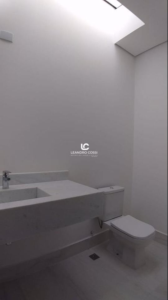 Casa de condomínio à venda no Condomínio Villas do Golfe: