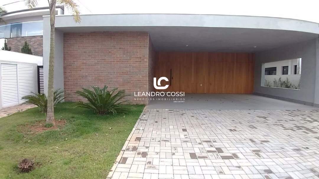 Casa à Venda no Condomínio Villas do Golf - Itu/Sp