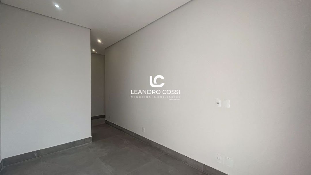 Casa de condomínio à venda no Condomínio Residencial Mont Blanc: