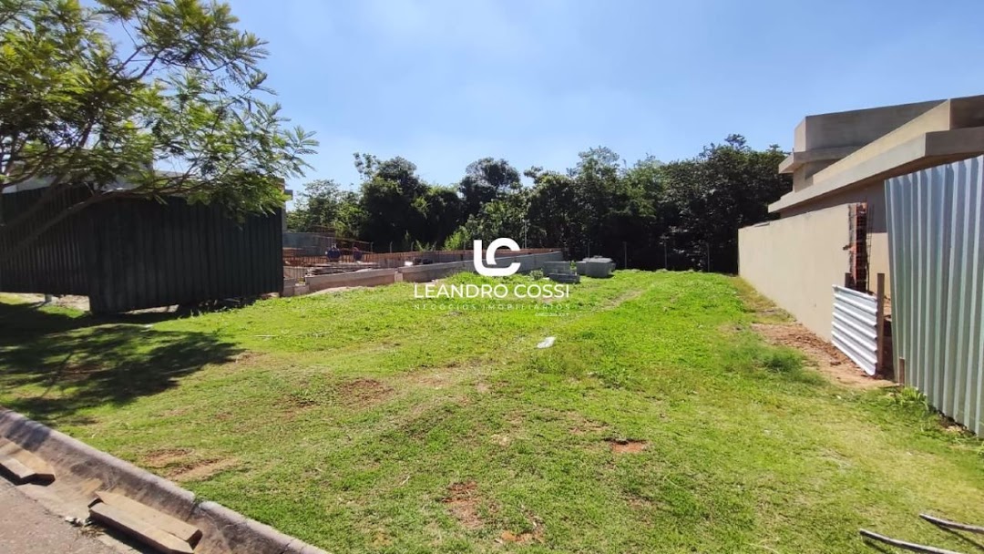 Terreno à Venda no Condomínio Residencial Una - Itu/Sp.