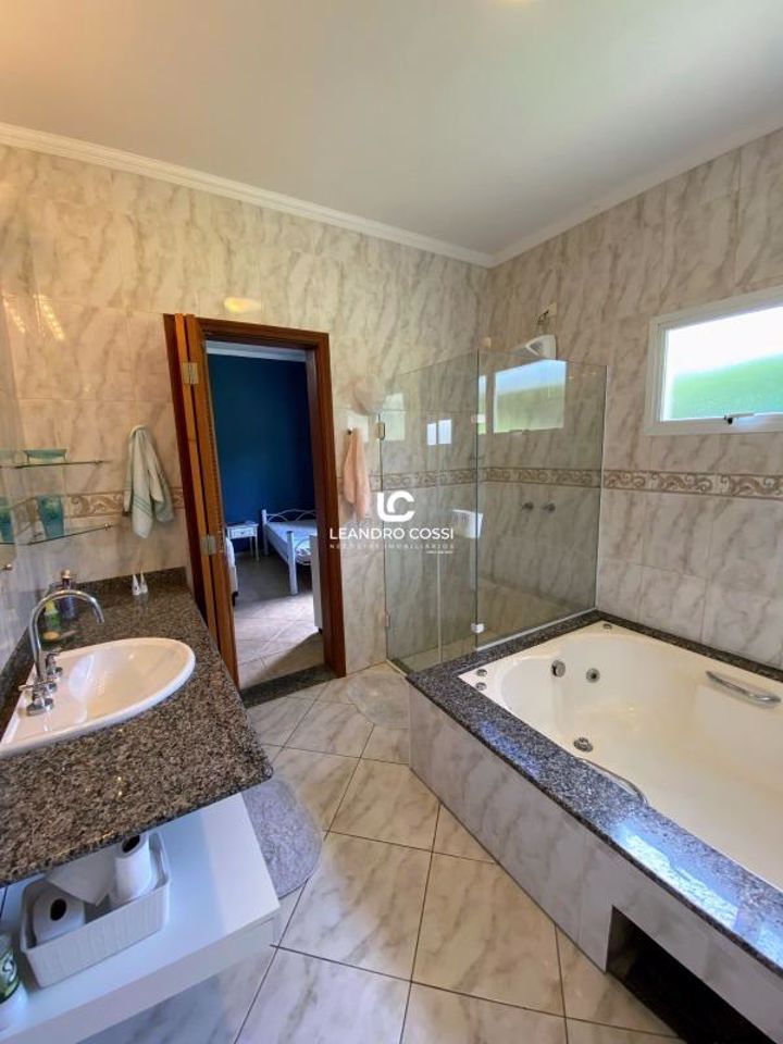 Casa de condomínio à venda no Condomínio Monte Belo: