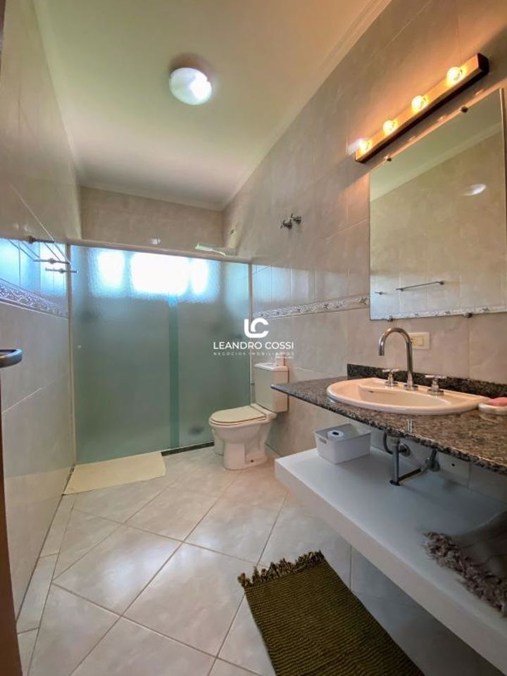 Casa de condomínio à venda no Condomínio Monte Belo: