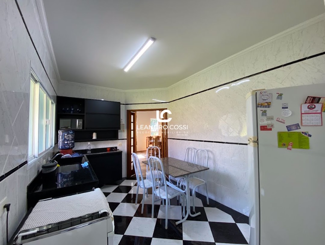 Casa de condomínio à venda no Condomínio Monte Belo: