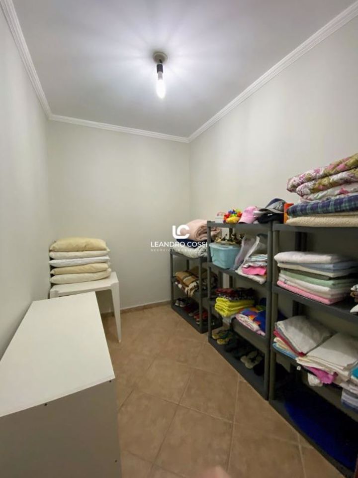 Casa de condomínio à venda no Condomínio Monte Belo: