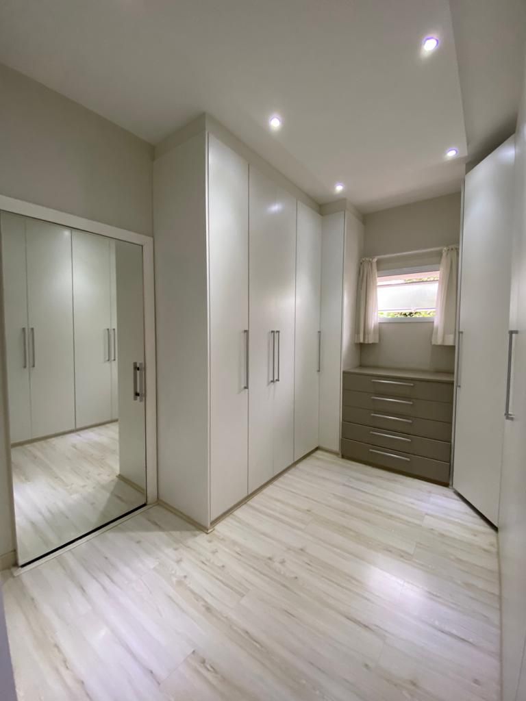 Casa de condomínio à venda no Condomínio Terras de Mont Serrat: