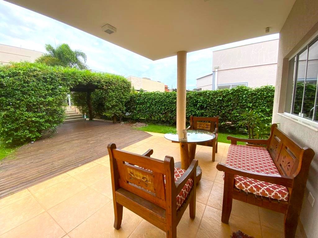 Casa de condomínio à venda no Condomínio Terras de Mont Serrat: