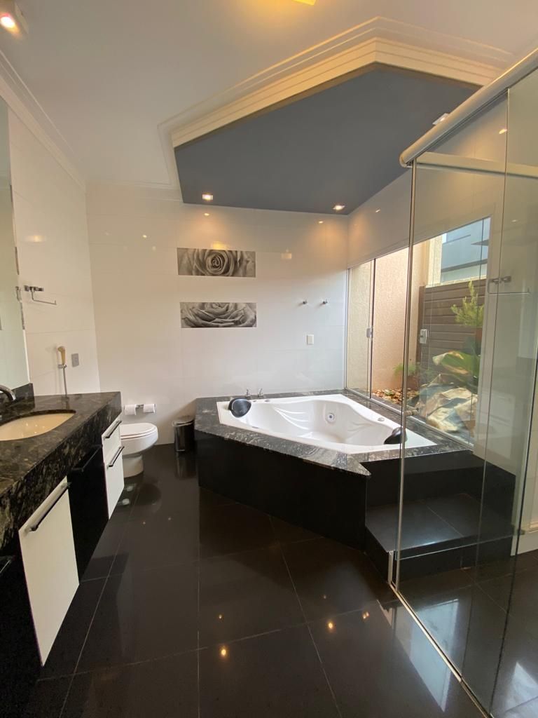 Casa de condomínio à venda no Condomínio Terras de Mont Serrat: