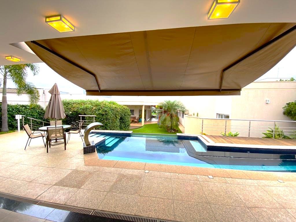 Casa de condomínio à venda no Condomínio Terras de Mont Serrat: