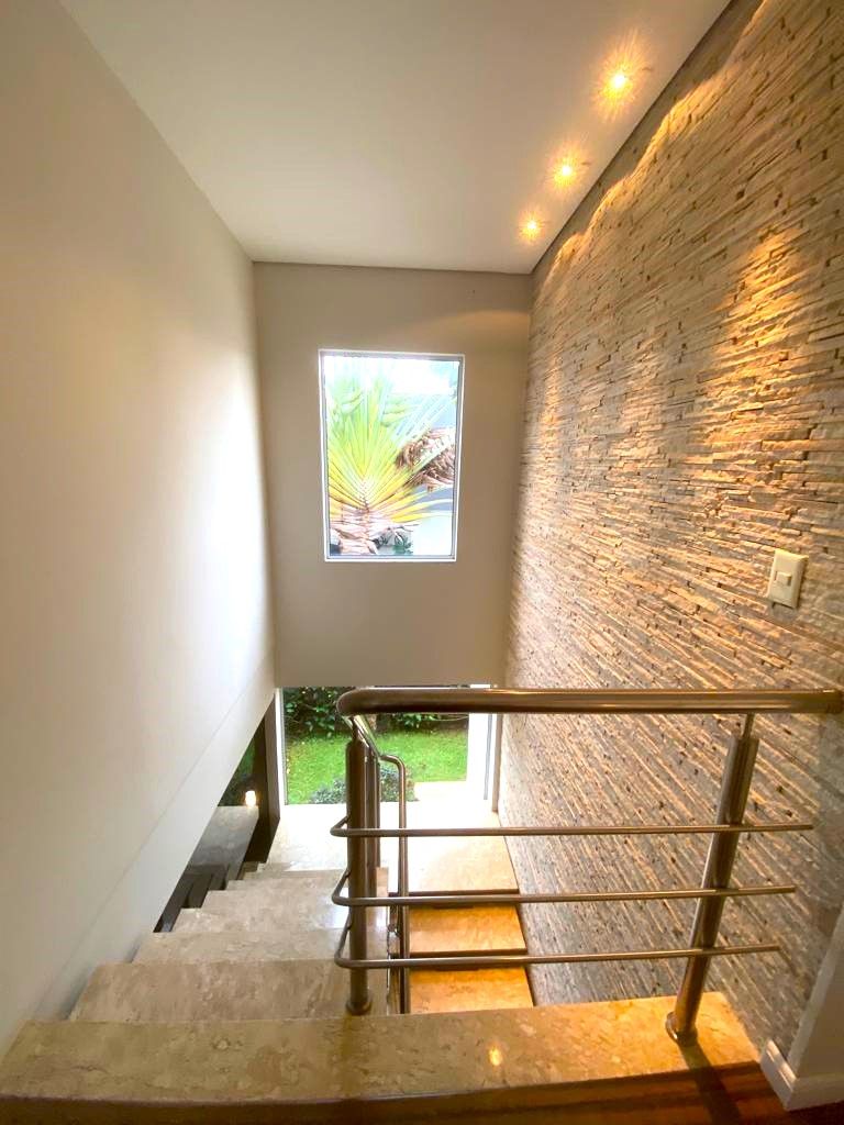 Casa de condomínio à venda no Condomínio Terras de Mont Serrat: