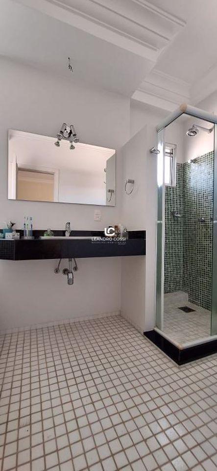 Casa de condomínio à venda no Condomínio Jardim Theodora: