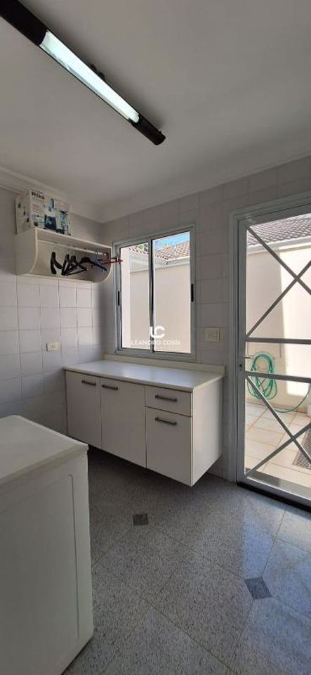 Casa de condomínio à venda no Condomínio Jardim Theodora: