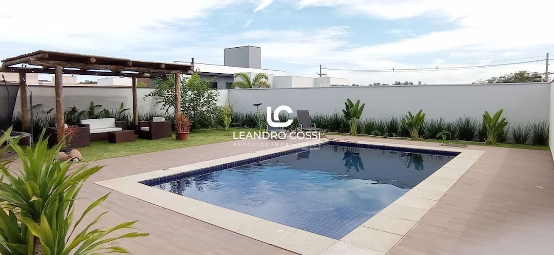 Casa à Venda no Condomínio Portal dos Bandeirantes, Salto/Sp