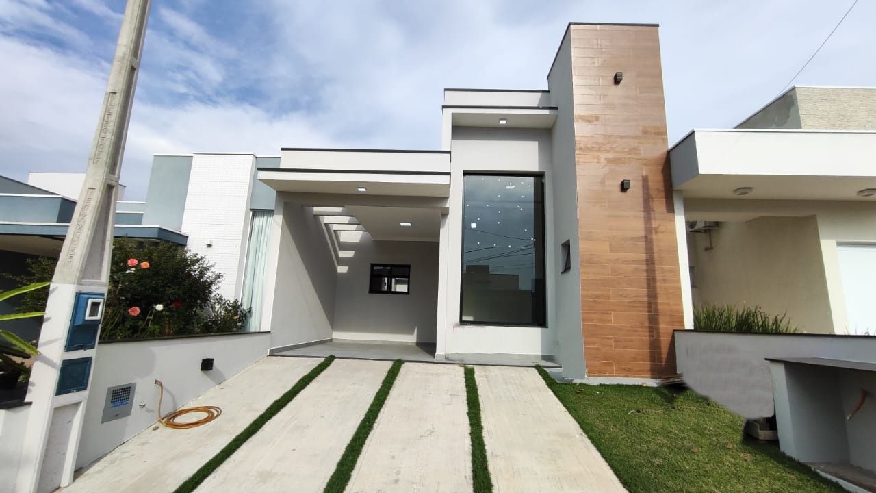 Casa à Venda no Condomínio Village Moutonnée - Salto/Sp