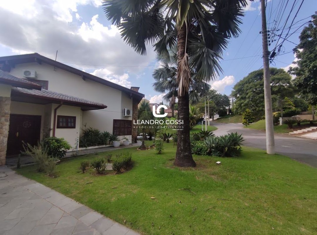 Casa de condomínio à venda no Condomínio Campos de Santo Antônio: