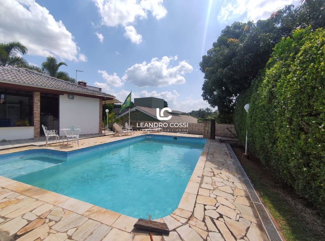 Casa de condomínio à venda no Condomínio Campos de Santo Antônio: