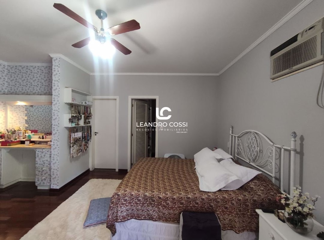 Casa de condomínio à venda no Condomínio Campos de Santo Antônio: