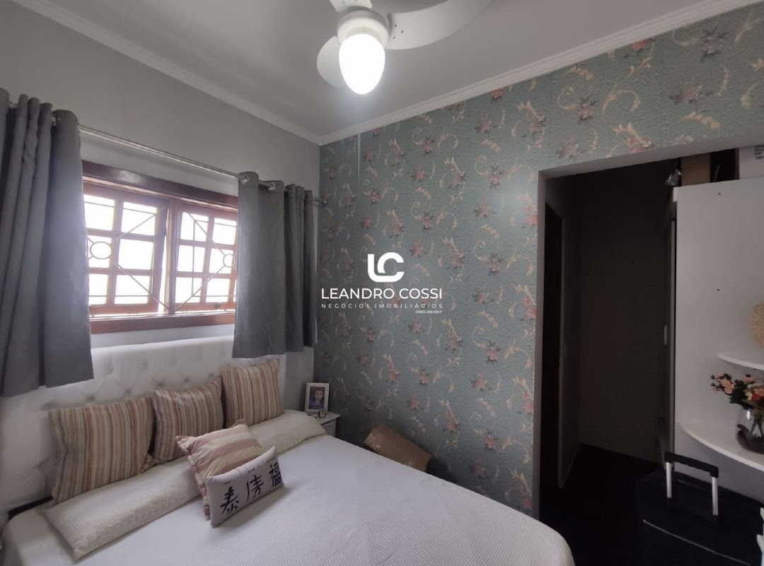 Casa de condomínio à venda no Condomínio Campos de Santo Antônio: